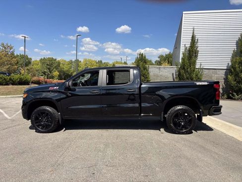 Used 2023 Chevrolet Silverado 1500 Custom Trail Boss image 4