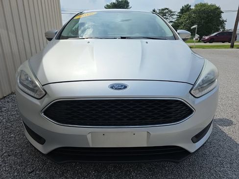 Used 2016 Ford Focus SE FWD image 14