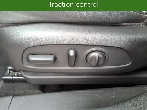 Certified 2020 Buick Encore GX Preferred w/ Cold Weather Comfort Package FWD image 27