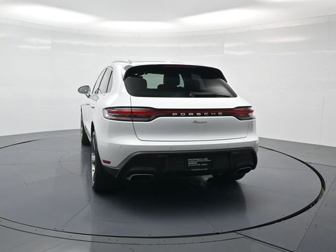 Used 2022 Porsche Macan image 29