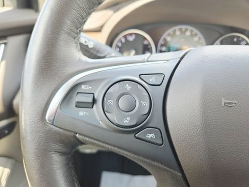 Used 2017 Buick LaCrosse Premium w/ Driver Confidence Package #2 FWD image 20