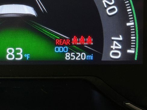 Used 2024 Toyota RAV4 LE AWD/4WD image 18