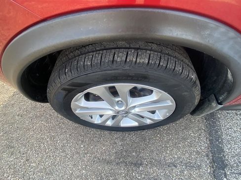 Used 2012 Nissan Juke SL image 24