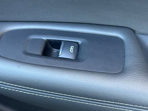 Certified 2025 Cadillac XT6 Premium Luxury image 20