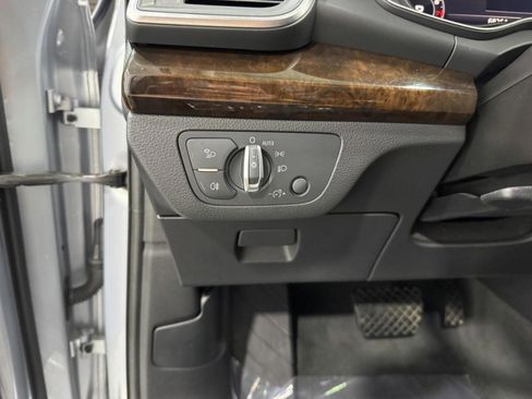 Used 2018 Audi Q5 2.0T Premium Plus w/ Premium Plus Package image 30