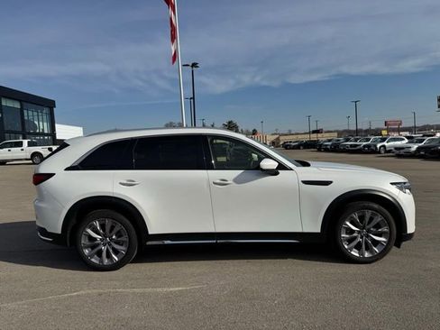 Certified 2024 MAZDA CX-90 3.3 Turbo w/ Premium Package image 40
