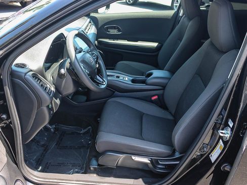 Used 2021 Honda HR-V EX image 18