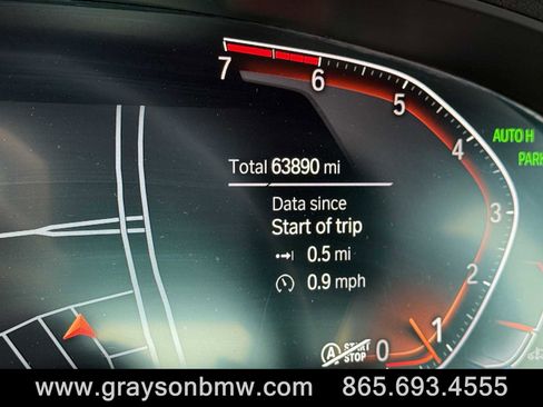 Used 2022 BMW 530i xDrive w/ Premium Package image 31