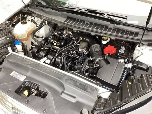 Used 2019 Ford Edge Titanium w/ Equipment Group 301A image 20