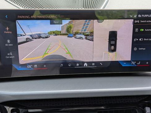 New 2026 BMW 330i xDrive Sedan w/ M Sport Package image 23