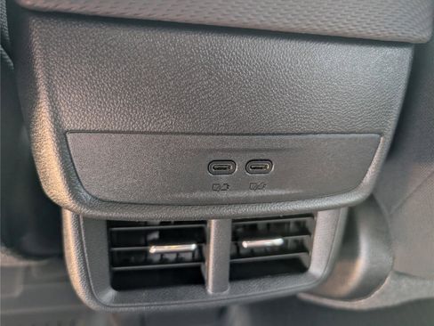 New 2026 Chevrolet Equinox LT w/ Safety and Technology Package AWD/4WD image 11