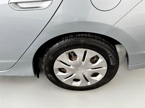 Used 2013 Honda Insight LX image 15