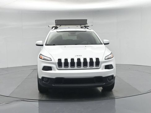 Used 2017 Jeep Cherokee Latitude FWD image 25