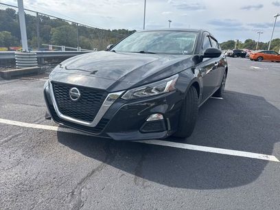 Certified 2021 Nissan Altima 2.5 SV