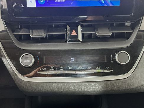 Used 2024 Toyota Corolla LE image 22