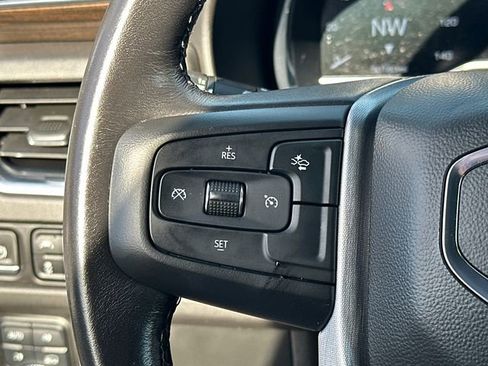 Certified 2022 GMC Yukon SLE image 30