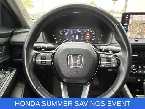 Used 2024 Honda Accord Touring image 17
