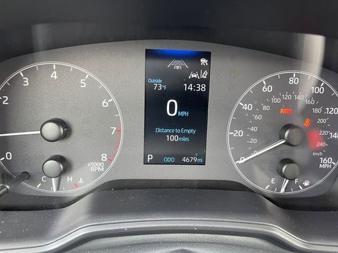 Certified 2023 Toyota Corolla Cross LE AWD/4WD image 21