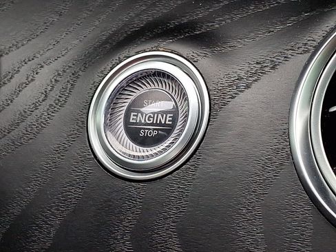 Certified 2021 Mercedes-Benz E 450 4MATIC All-Terrain Wagon image 25