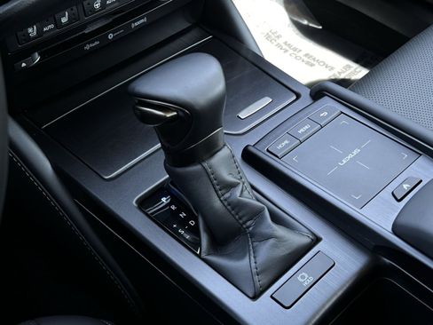 Used 2022 Lexus ES 350 w/ Premium Package FWD image 30
