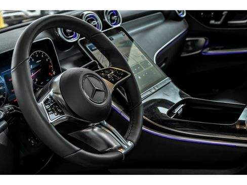 Certified 2026 Mercedes-Benz GLC 300 GLC 300 4MATIC image 15
