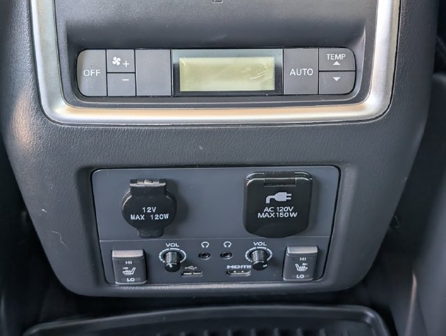 Used 2017 INFINITI QX60 FWD w/ Deluxe Technology Package image 19