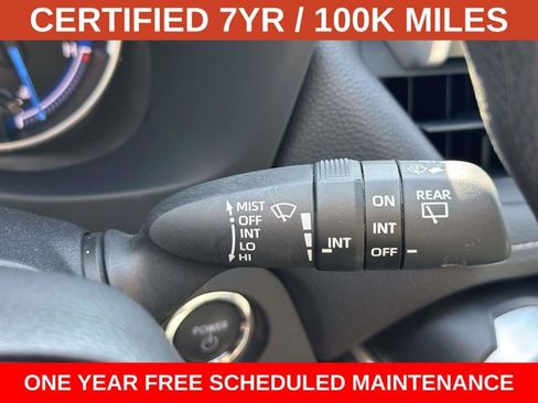 Used 2025 Toyota RAV4 XLE AWD/4WD image 27