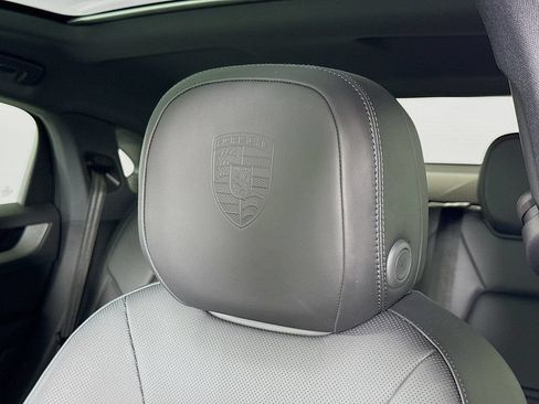 New 2026 Porsche Cayenne Coupe AWD/4WD image 15