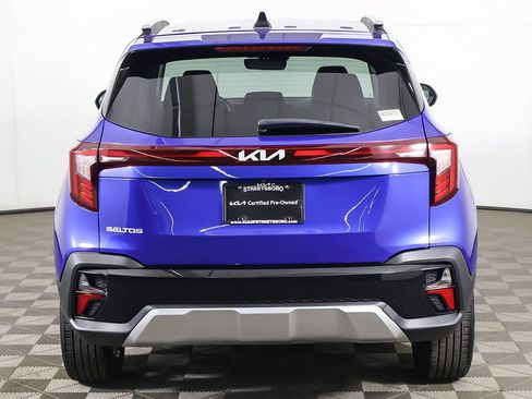 Used 2024 Kia Seltos S FWD image 11