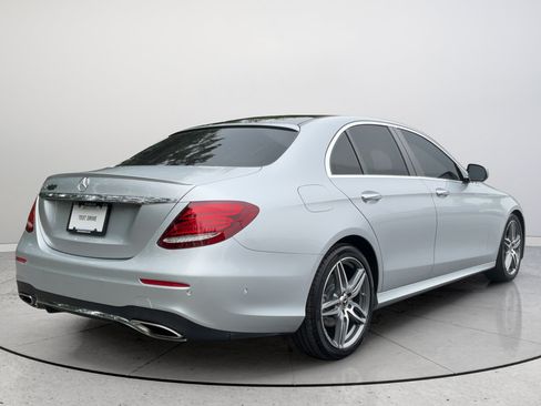 Used 2020 Mercedes-Benz E 350 Sedan w/ Driver Assistance Package image 8