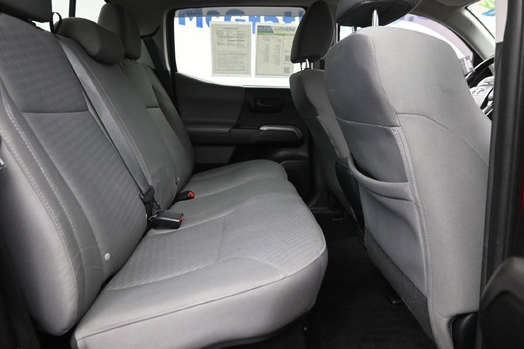 Used 2021 Toyota Tacoma SR5 RWD image 10