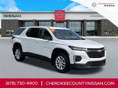 Used 2023 Chevrolet Traverse LS