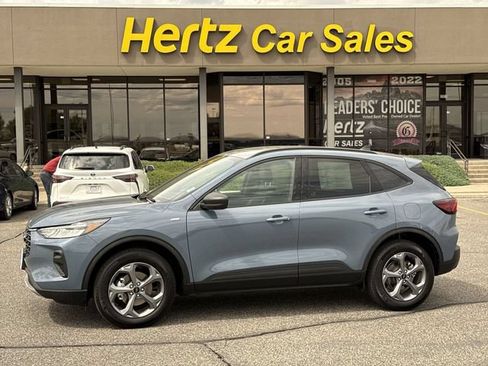 Used 2026 Ford Escape ST-Line AWD/4WD image 1