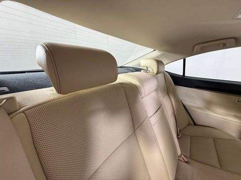 Used 2013 Lexus ES 350 w/ Luxury Pkg FWD image 27