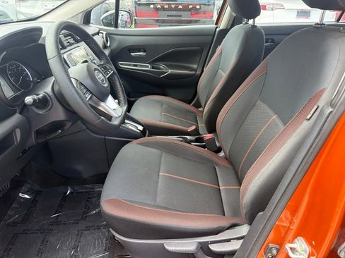 Certified 2020 Nissan Versa SR FWD image 8