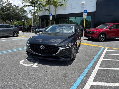 Used 2024 MAZDA MAZDA3 s FWD image 10
