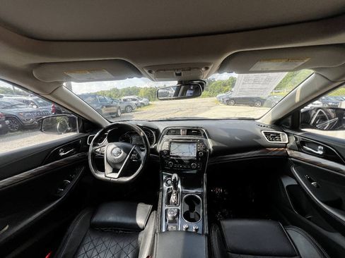 Used 2016 Nissan Maxima Platinum FWD image 12