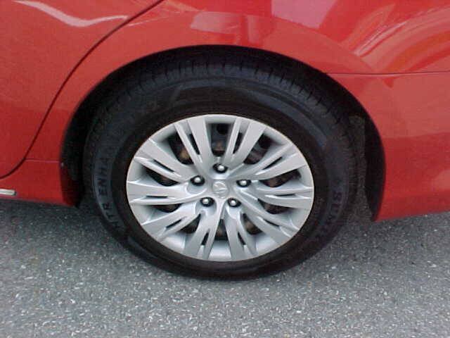 Used 2012 Toyota Camry LE FWD image 31