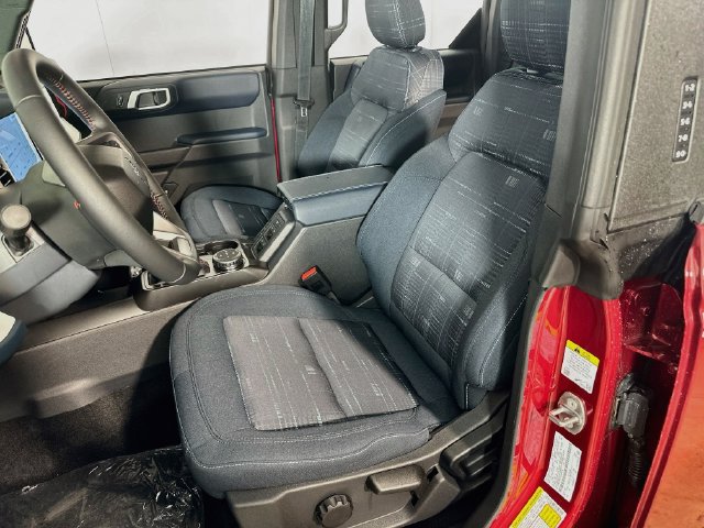 New 2026 Ford Bronco Heritage Edition AWD/4WD image 10