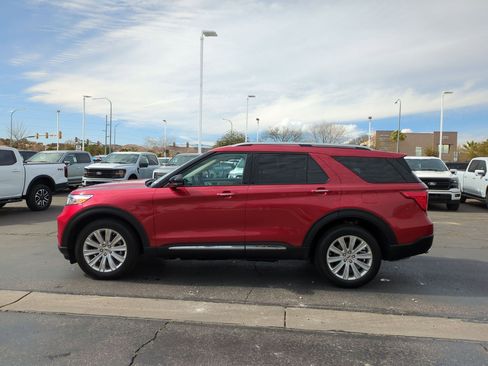 Used 2022 Ford Explorer Limited w/ Limited Technology Package image 6