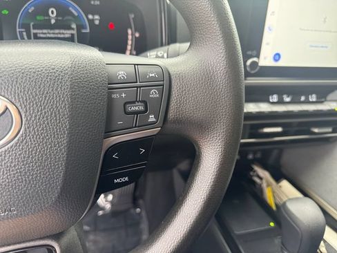 Certified 2025 Toyota Camry LE w/ Convenience Package FWD image 27