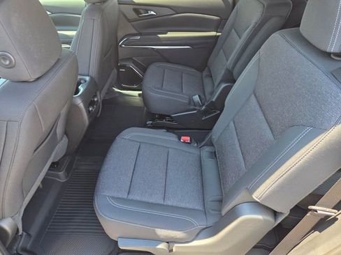 New 2026 Chevrolet Traverse LT w/ Enhanced Driving Package AWD/4WD image 6