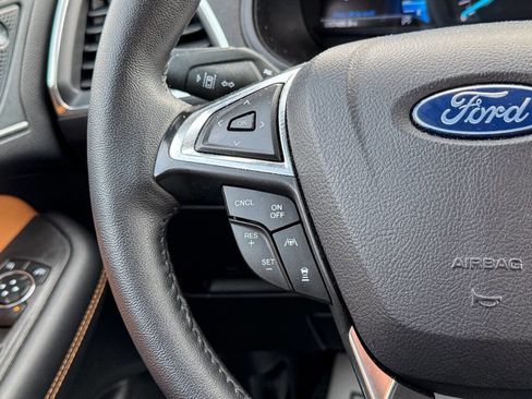 Used 2024 Ford Edge Titanium w/ Titanium Elite Package image 27