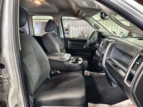 Used 2019 RAM 1500 Tradesman w/ Chrome Plus Package AWD/4WD image 28