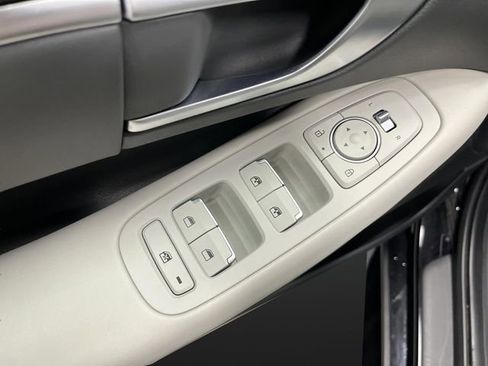 Used 2024 Hyundai Sonata SEL w/ Convenience Package image 28