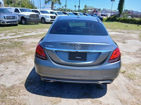Used 2021 Mercedes-Benz C 300 Sedan w/ Premium Package image 4