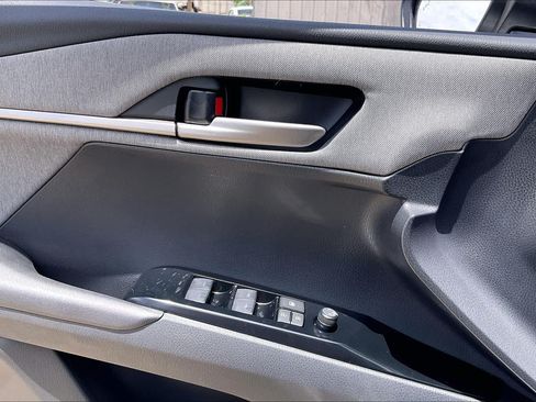 New 2026 Toyota Camry LE w/ Convenience Package FWD image 18