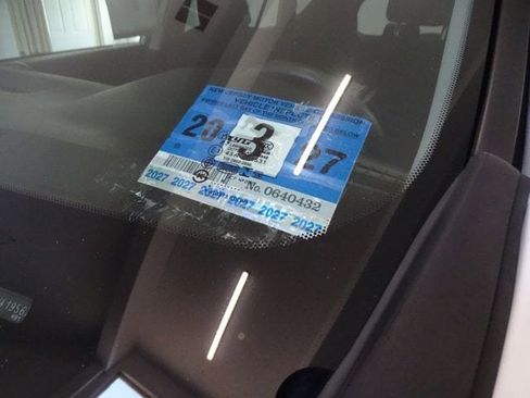 Used 2016 Toyota RAV4 LE image 23