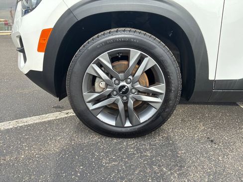 Used 2023 Kia Seltos LX AWD/4WD image 9