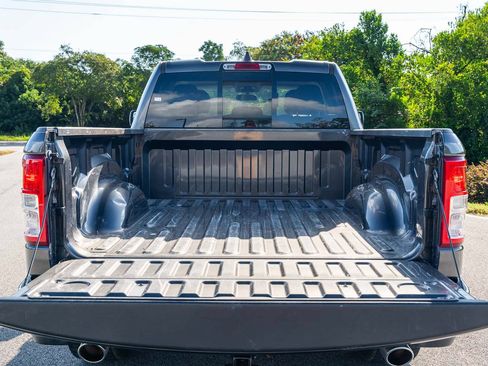 Used 2020 RAM 1500 Big Horn AWD/4WD image 15
